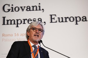 No alla deregolamentazione delle professioni