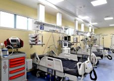 Coronavirus, è allerta terapie intensive: superata quota 100: non accadeva da metà giugno