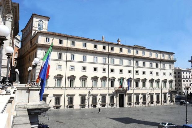 NUOVO DPCM, GOVERNO AL LAVORO