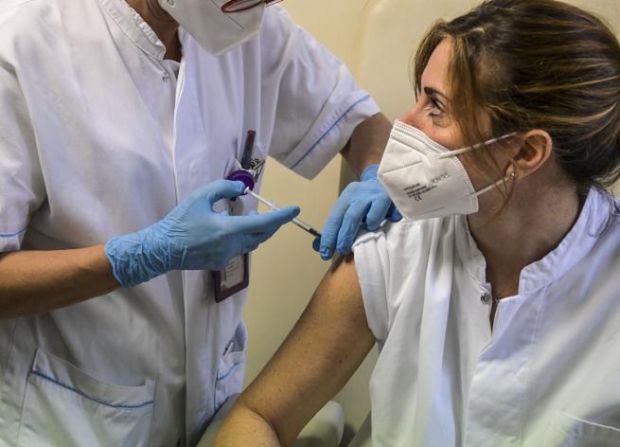 200.000 medici sono disponibili per vaccinare