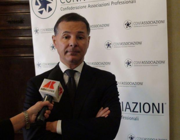 Premio Advocacy del terzo settore al presidente di  Confassociazioni Angelo Deiana