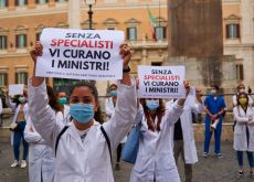 Svolta per gli specializzandi in Puglia: sì a legge per «trattenere» i giovani medici