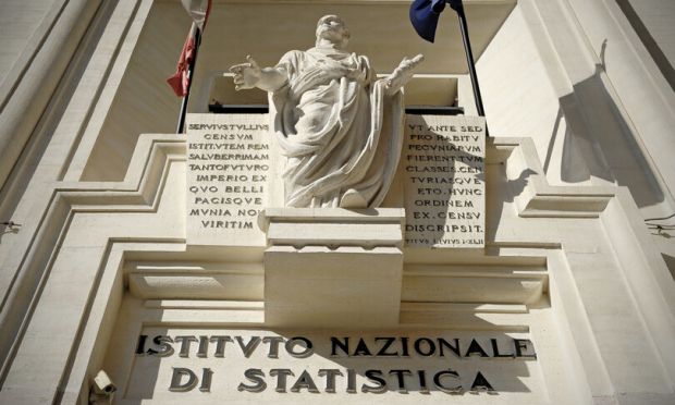 Istat, nel 2023 più occupati tra 20-64 anni (+1,8% in un anno)