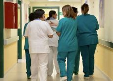 Medici e infermieri in fuga? Cosa raccontano i dati degli ospedali bolognesi