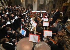 Basilica gremita e tanti applausi all’incontro natalizio offerto dalla Banca di Piacenza