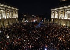 UN FIUME DI GENTE IN PIAZZA A ROMA PER NAVALNY