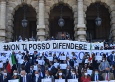 Avvocati in piazza il 19 aprile. «Iniziativa a tutela della professione»