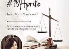 Interrompere l’abitudine forense alla stasi, e difendere in piazza i propri diritti.