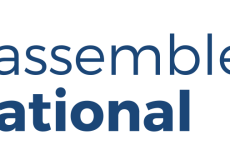 In Francia alla vigilia del voto RN in vantaggio, i macronisti arrancano