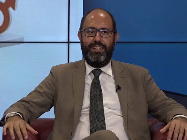 Congedi paritari e retribuiti al 100%: così si favorisce la genitorialità condivisa