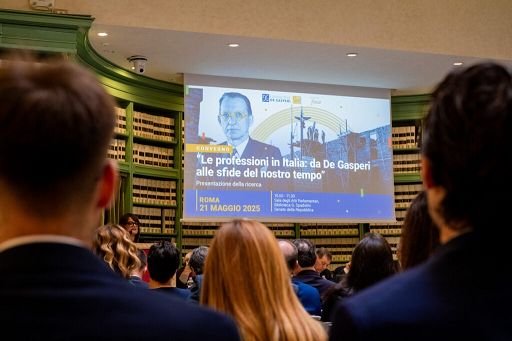 PROFESSIONI 'PILASTRO DI DEMOCRAZIA'