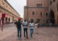 Il nero che fa paura a Bologna: quello degli immigrati