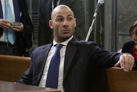 Il primogenito del Senatur di nuovo nei guai