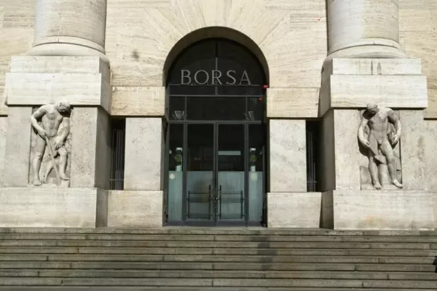 Il ciclone Trump travolge le Borse: bruciati 269 miliardi in Europa Dazi record del 39% contro la Svizzera fanno crollare i mercati.