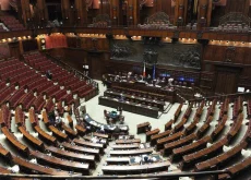 Camera, stop ai lavori per la pausa estiva