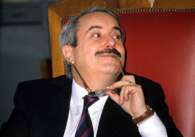 Giudici e Pm vanno differenziati”, lo diceva anche Giovanni Falcone