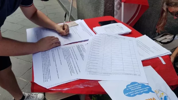 REFERENDUM, LA MAGGIORANZA PRONTA ALLE PIAZZE