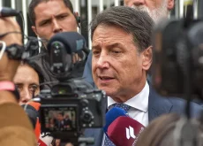 Dal campo largo al campo civico, ora Conte insegue i sindaci delusi dal Pd