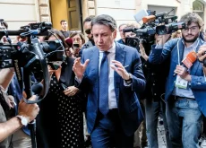 Pd-M5S, mozioni diverse sulla Libia: aumentano i malumori sull’alleanza.