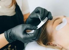 Microblading fa male? Quello che ti aspetta davvero, senza girarci intorno