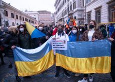 Quattro gatti per l’Ucraina.