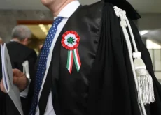 Pm in aula con la coccarda antiriforma sulla toga: Calderone interroga Nordio