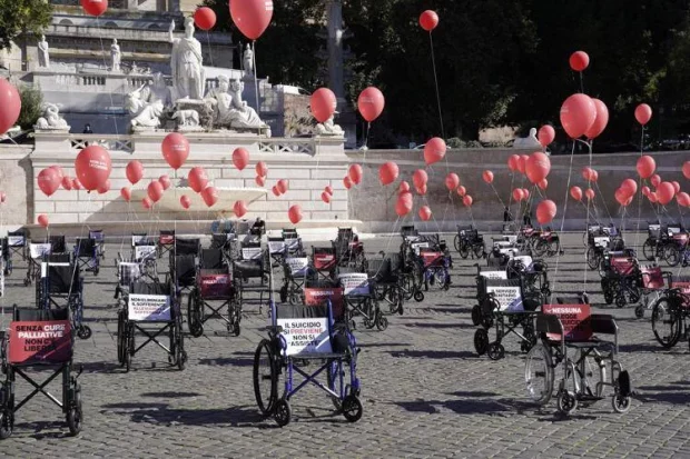 Fine vita, Pro Vita & Famiglia: 