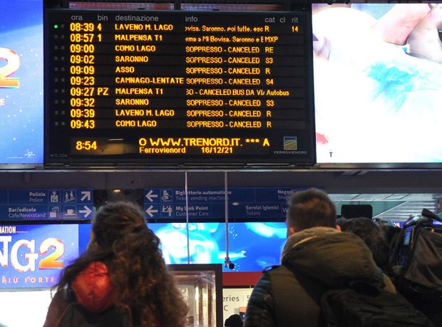 Sciopero generale contro la manovra.