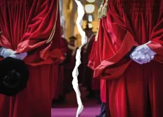 I professori di diritto della “Pisapia” si spaccano sul documento pro-riforma