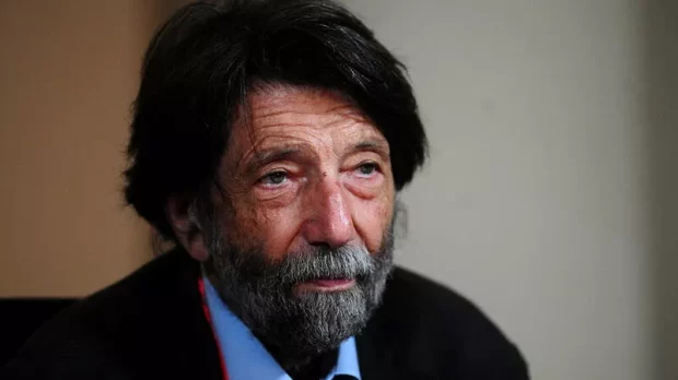 Alla sinistra è rimasto solo un generico antisfascismo.