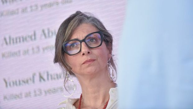La ‘cittadinanza onoraria’ a Francesca Albanese e ‘l’attivismo violento a favore di’ che alla fine aiuta gli avversari