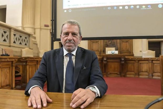 C’è l’ex pg Salvato nel Comitato del Sì di avvocati e giuristi