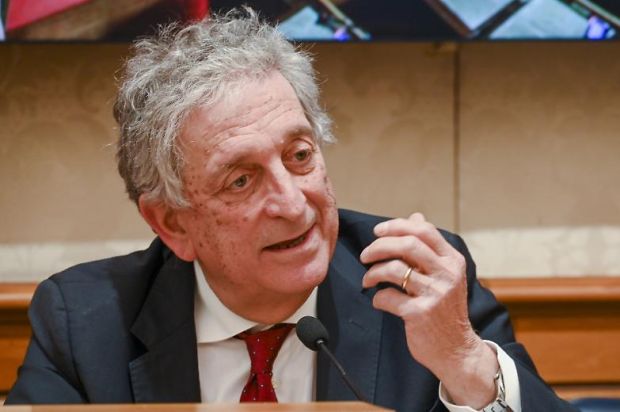 «Non lasciamo la riforma alla destra.