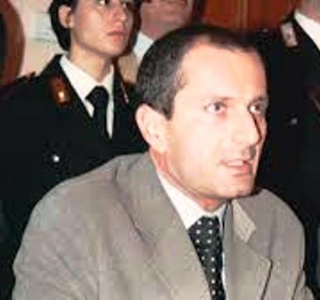 Oramai mancano solo le purghe contro chi osa dire Sì alla riforma