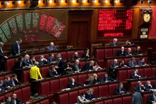 Legge elettorale il centrodestra tiene alla prima prova