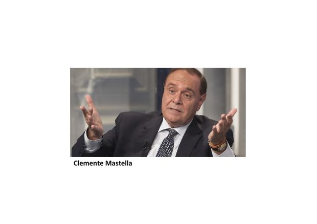 Mastella invoca il centralismo democratico per il No.