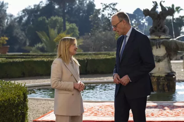 Meloni e Merz convocano un pre-summit Ue sulla competitività giovedì 12