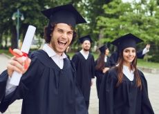 È finito il mito del diventare avvocato, ingegnere o architetto.