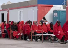 Il Parlamento europeo ha approvato gli hub per i rimpatri in Paesi terzi.