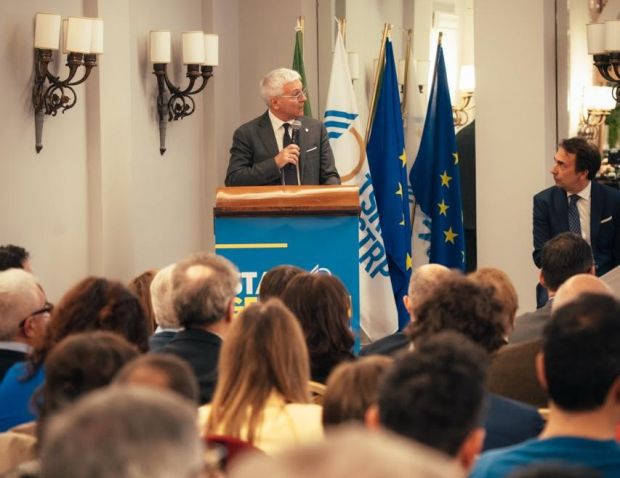 Riordino delle professioni sanitarie, il confronto parte dagli Stati generali