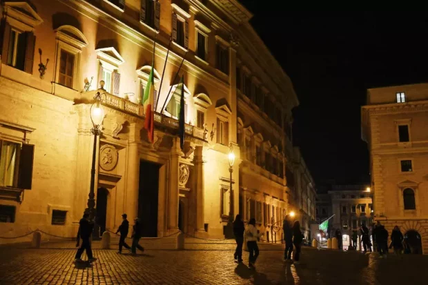 Riforma forense, 40 emendamenti votati e respinti in seduta notturna