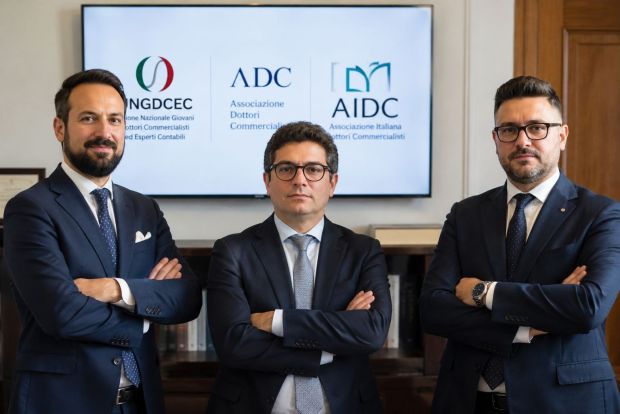 No alle trattenute automatiche sui compensi dei professionisti