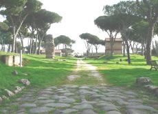 Sulla via Appia il camposanto del campo largo