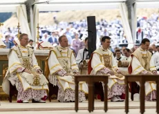 Il Vaticano ufficializza la scomunica per i vescovi lefebvriani
