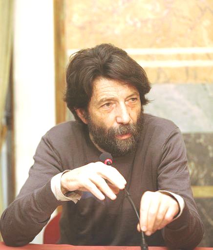 Cacciari: lasciar perdere il woke, la sinistra riparta da Marx