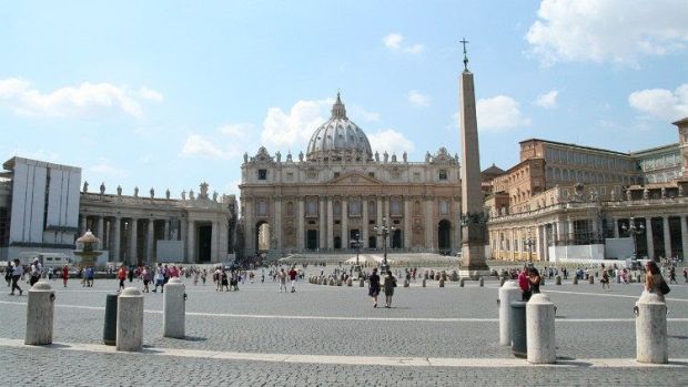 Il Papa riforma la “Costituzione” dello Stato della Città del Vaticano