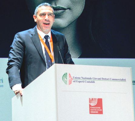 Creare nuove opportunità, a partire dai giovani, per rilanciare la professione