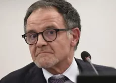 Basta con logiche di potere correntizie