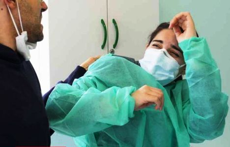 Medici e infermieri nel mirino