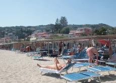 Gare per i bagni: colossi a caccia delle spiagge liguri